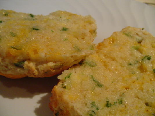 biscuits aux herbes et au fromage