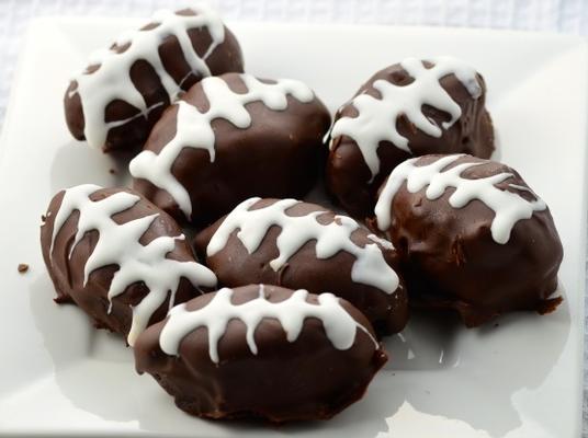 boules de biscuits de football oreo