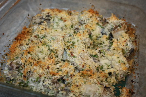 huîtres cuites au four avec chapelure et ail (autruche all 'italia