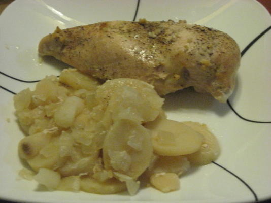 pommes de terre au poulet et à l'ail faciles