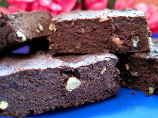 brownies au chocolat profond outrageusement sains