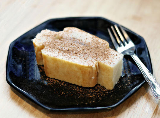 gâteau à la crème glacée au chocolat amaretto