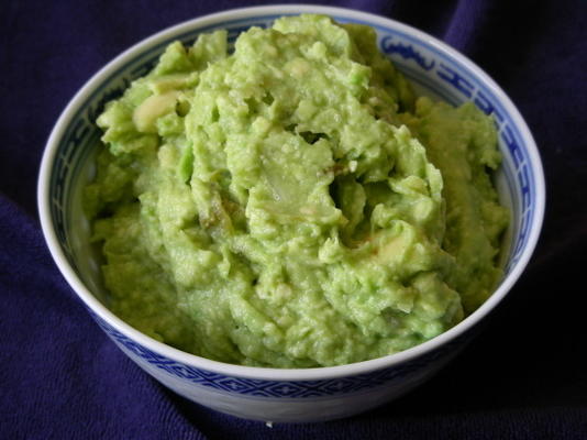 guacamole aux piments verts