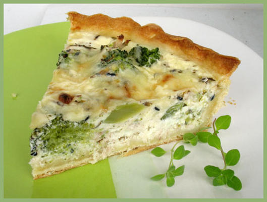 quiche au poulet et brocolis aux herbes