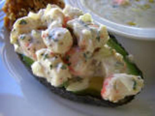 salade d'avocat et de crabe