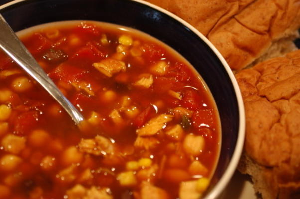 soupe aux haricots et à la dinde