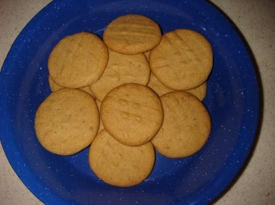 biscuits au beurre d'arachide (faible en calories, faible en gras, bon goût!)