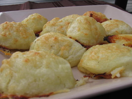 choux de pomme de terre au gruyère