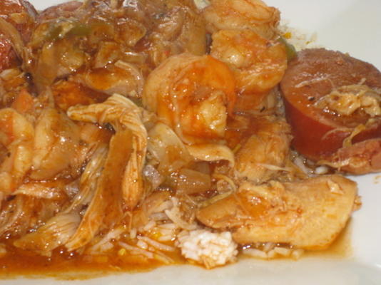 sarasota's crock pot de poulet, saucisses et crevettes