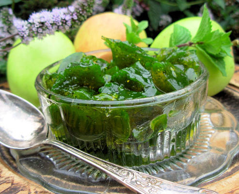 vieille gelée pomme-menthe