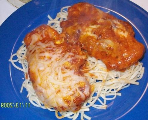 20 minutes de poulet parmesan avec spaghettis