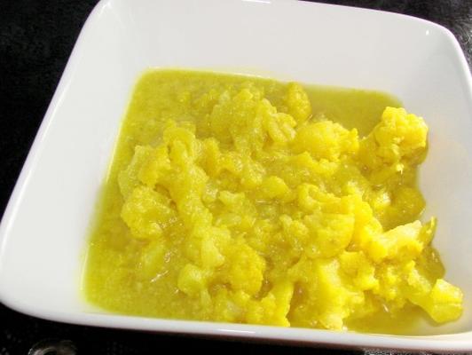 soupe de chou-fleur indienne