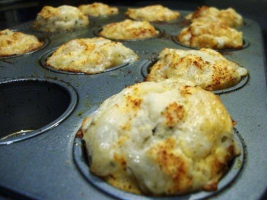 Madeleines au fromage aux herbes