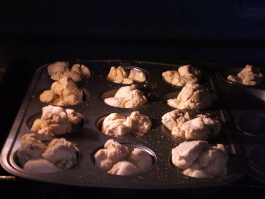 petits pains bruns au blé et au miel