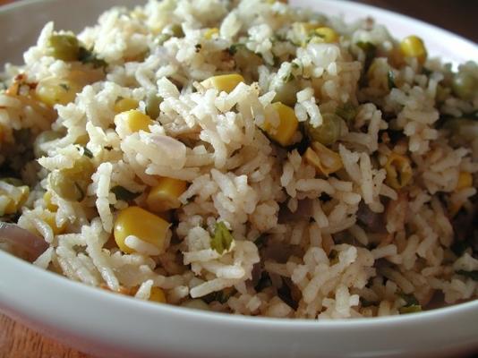 riz basmati avec maïs et pois (cuiseur à riz)