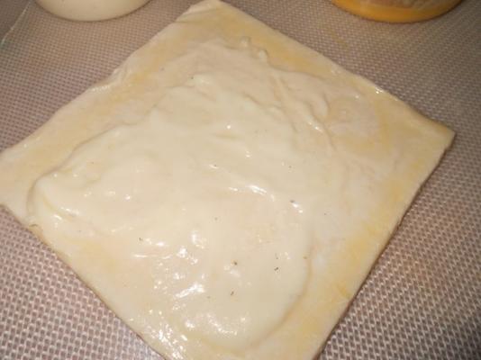 croissant de fromage à la crème