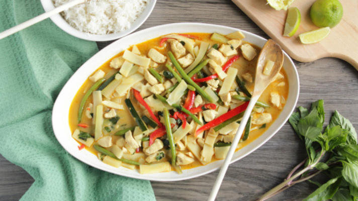 poulet au curry vert thaï instantané