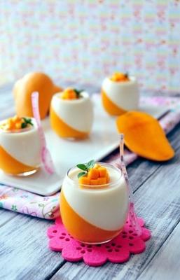 mangue panna cotta