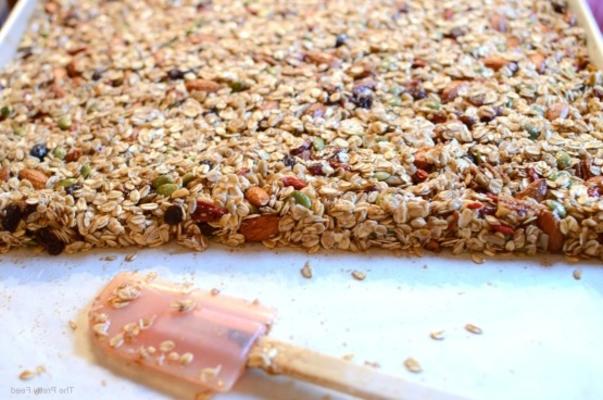 barres granola à l'avoine et aux noix