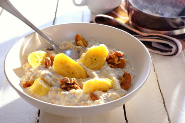 muesli à la banane et aux noix