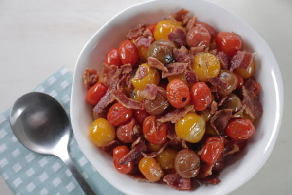 éclater des tomates et du bacon