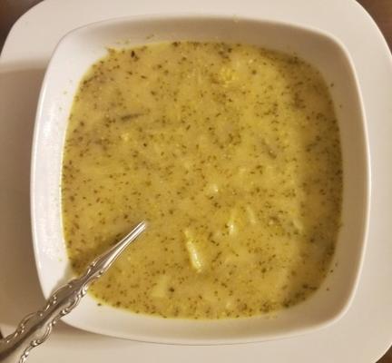 soupe de brocoli au poireau
