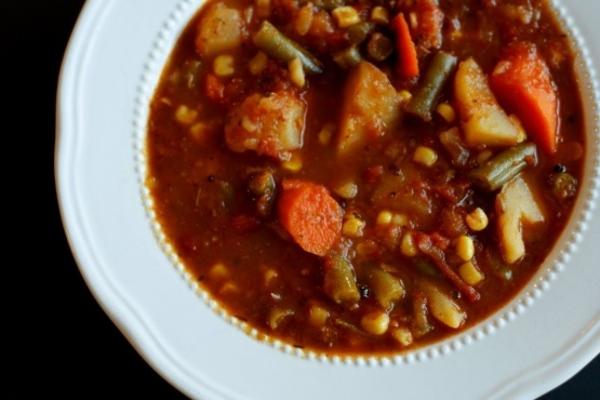 soupe de boeuf aux légumes avec orzo