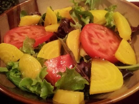 betterave dorée et salade verte