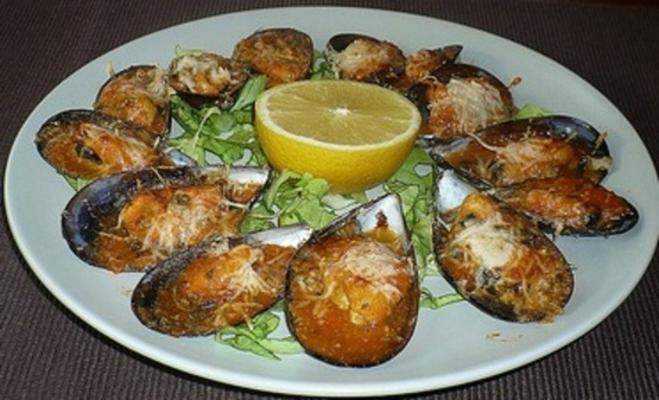 moules à la sauce tomate et parmesan