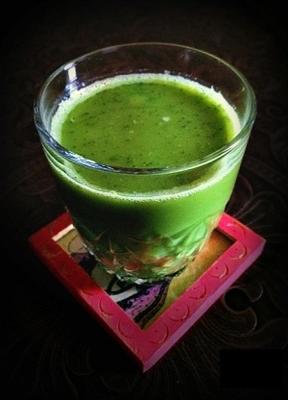 smoothie vert - pour débutant - sans pulpe (mélangé)