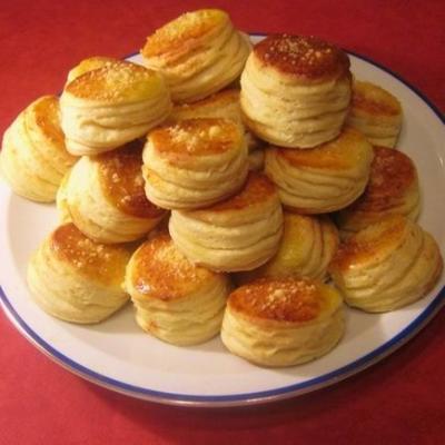 pogacsa (biscuits au fromage hongrois)