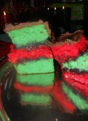biscuits arc-en-ciel rouges et verts (d'un mélange)