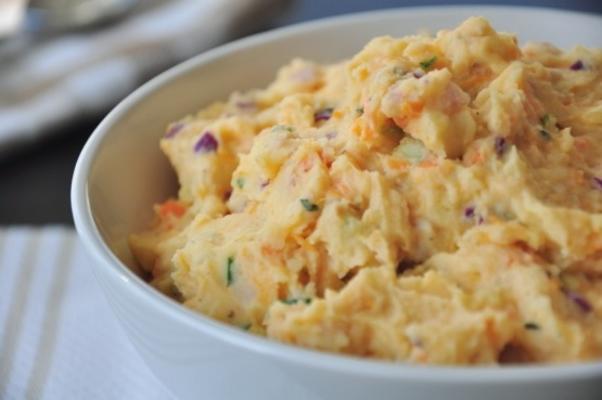 salade de pommes de terre et d'ignames