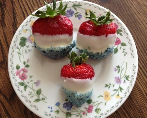 fraises au chocolat blanc patriotique