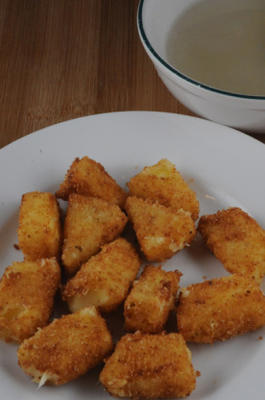 croquettes de fromage d'abbaye au sirop de poire (belgique)