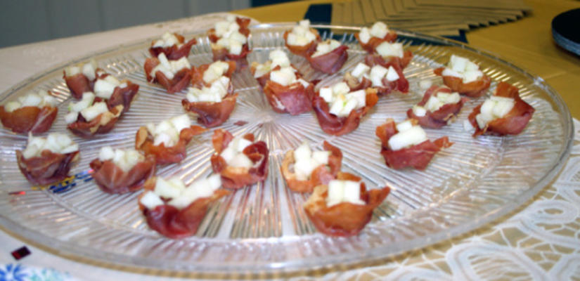 tasses de prosciutto aux pommes et au citron