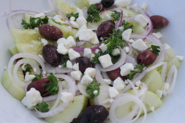 akrotiri: salade du village