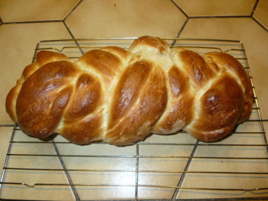 challah de manfred loeb (joan nathan)