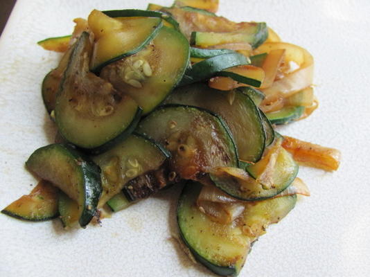 courgettes et oignons sherry simples
