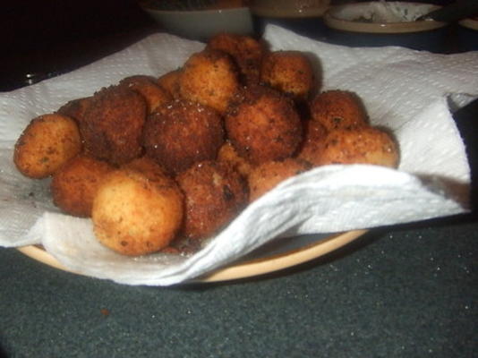 purée de pommes de terre et boulettes de farce
