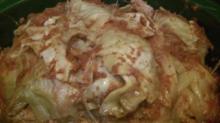 golumpki - rouler des rouleaux de chou farcis