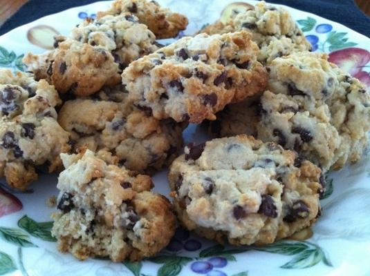 mélange à gâteau jaune, chocolat, biscuits au beurre de cacahuète