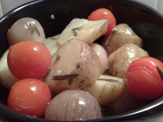 salade méditerranéenne de pommes de terre rôties