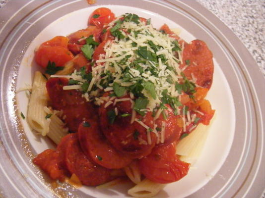 rigatoni au chorizo ​​et à la tomate