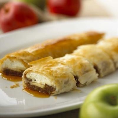 strudel aux pommes et au fromage de chèvre