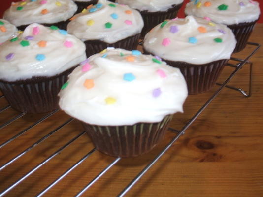 cupcakes au chocolat les plus sombres (pour les adultes!)