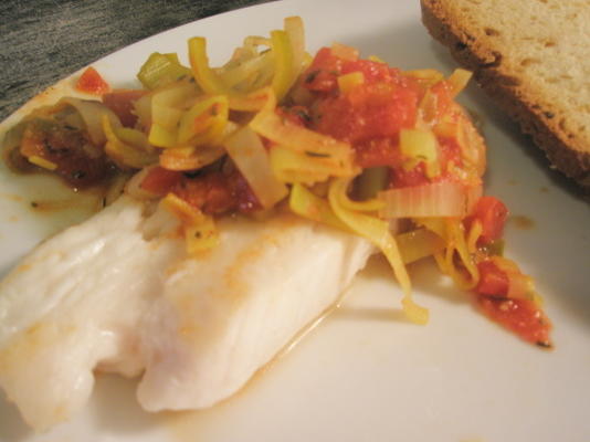 sole aux poireaux et tomates