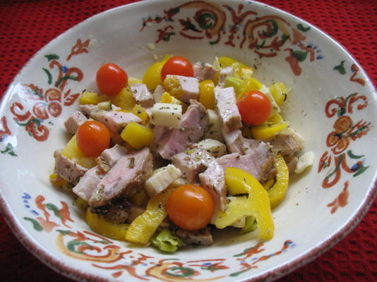 insalata di arrosto al peperoncino.