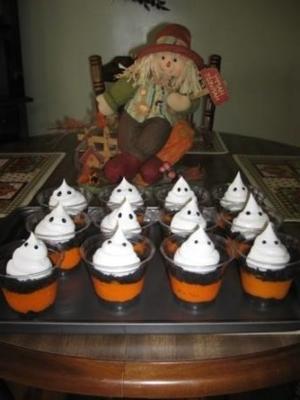 tasses de pudding effrayant halloween boo