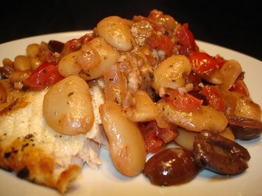 bar grillé avec une sauce portugaise